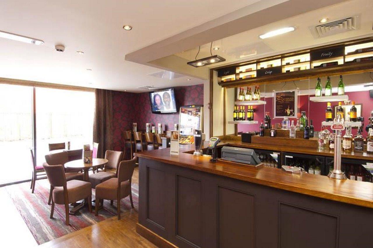 Premier Inn Stratford Upon Avon Waterways Stratford-upon-Avon Exterior foto