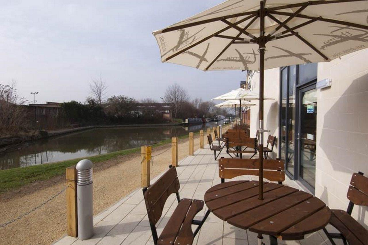 Premier Inn Stratford Upon Avon Waterways Stratford-upon-Avon Exterior foto