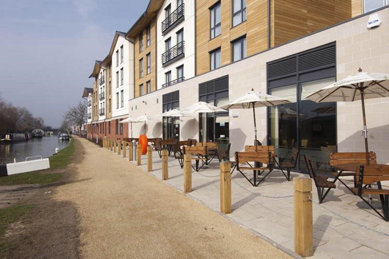 Premier Inn Stratford Upon Avon Waterways Stratford-upon-Avon Exterior foto