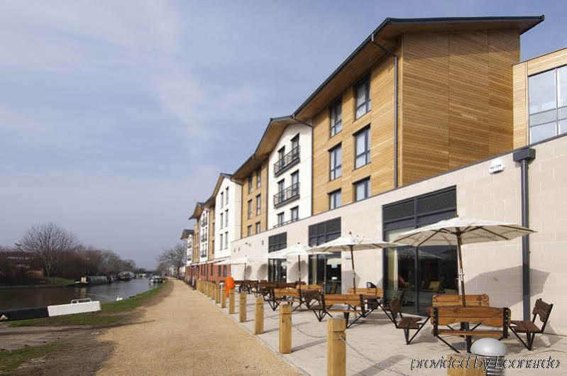 Premier Inn Stratford Upon Avon Waterways Stratford-upon-Avon Exterior foto